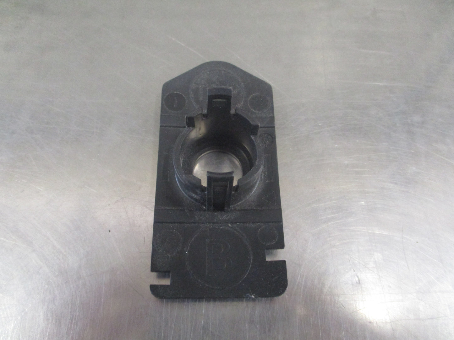 Holden VE Commodore Genuine Rear Parking Sensor Bracket New Part