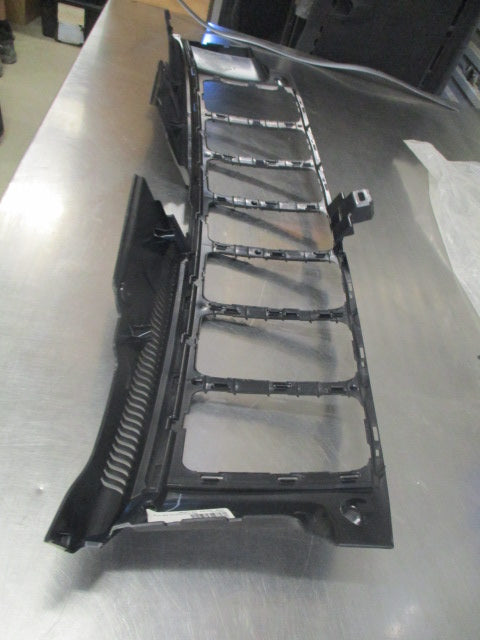Jeep Grand Cherokee Genuine Upper Grille Inner New Part