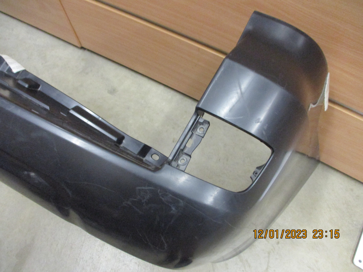 Toyota Landcruiser 200 Series Genuine Rear Bumper Bar Cover New Part