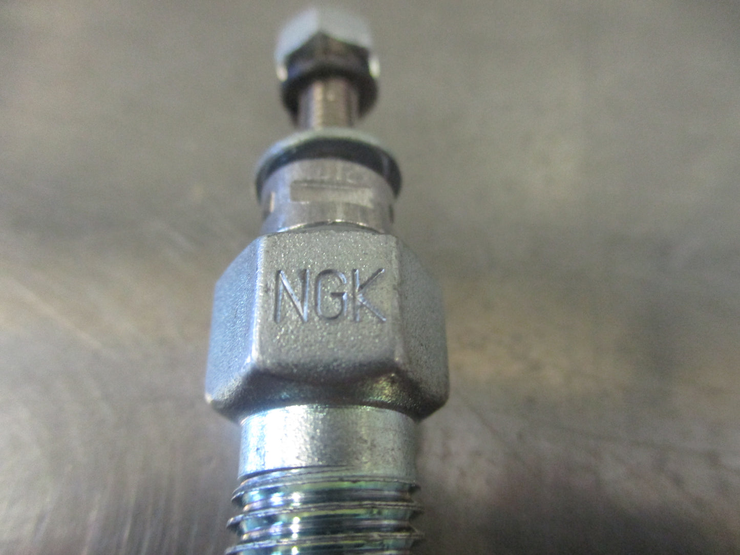 NGK Glow Plug Suits Toyota Hilux/Hiace/Surf/Prado/4Runner New Part