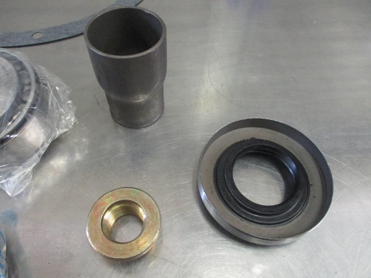 Terrain Tamer Rear Diff Bearing Kit Suits Toyota Hilux LN106/4Runner/Bundera Incomplete See Ad