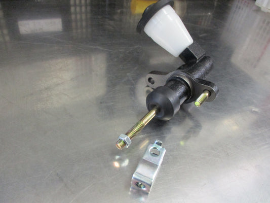 Protex Clutch Master Cylinder Assembly Suits Toyota Landcruiser FJ62R-HJ60R-HJ61R New Part