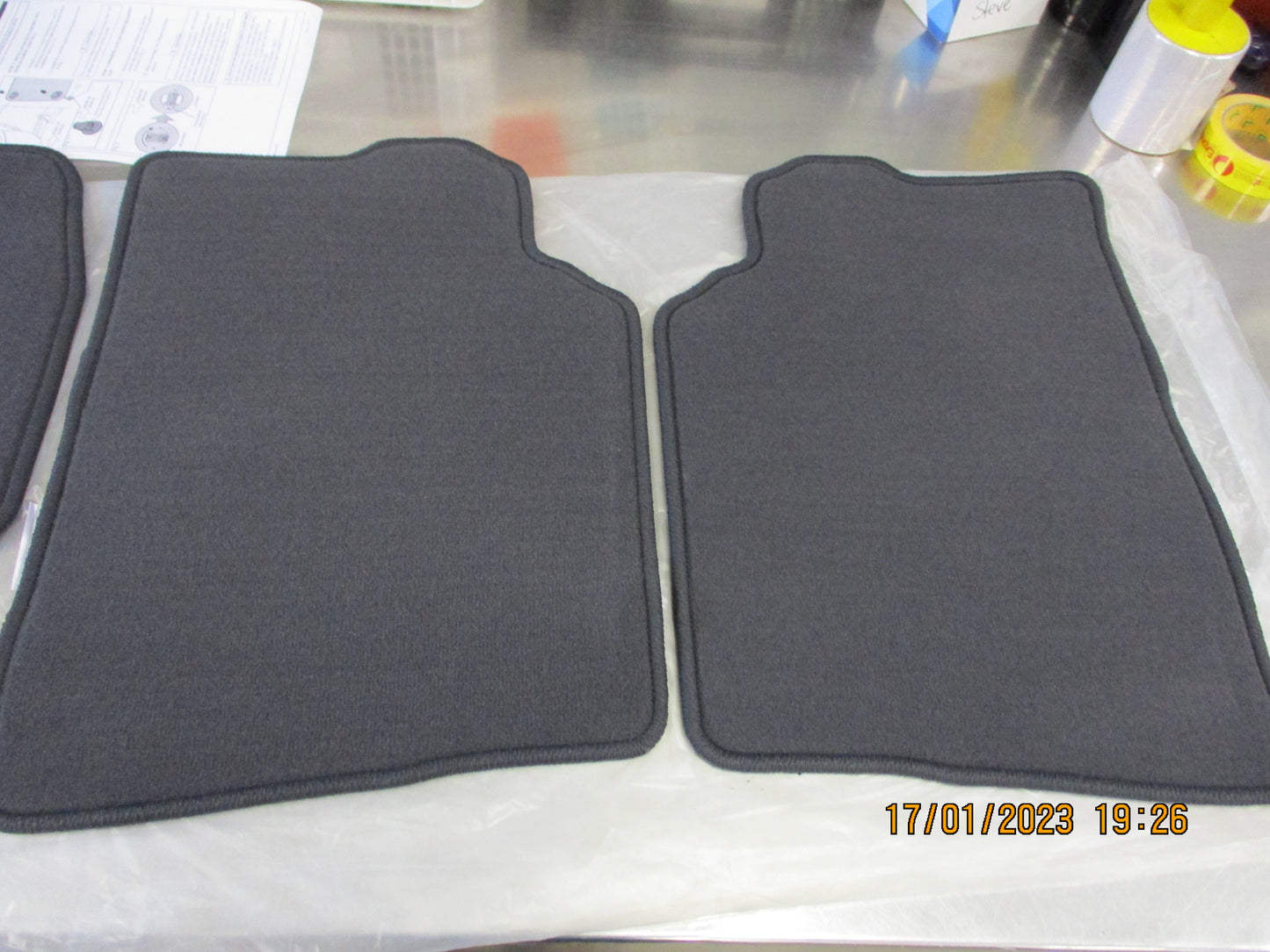Toyota Corolla Hatch Ascent Sports Genuine Set Of 4 Carpet Mat Set New Part