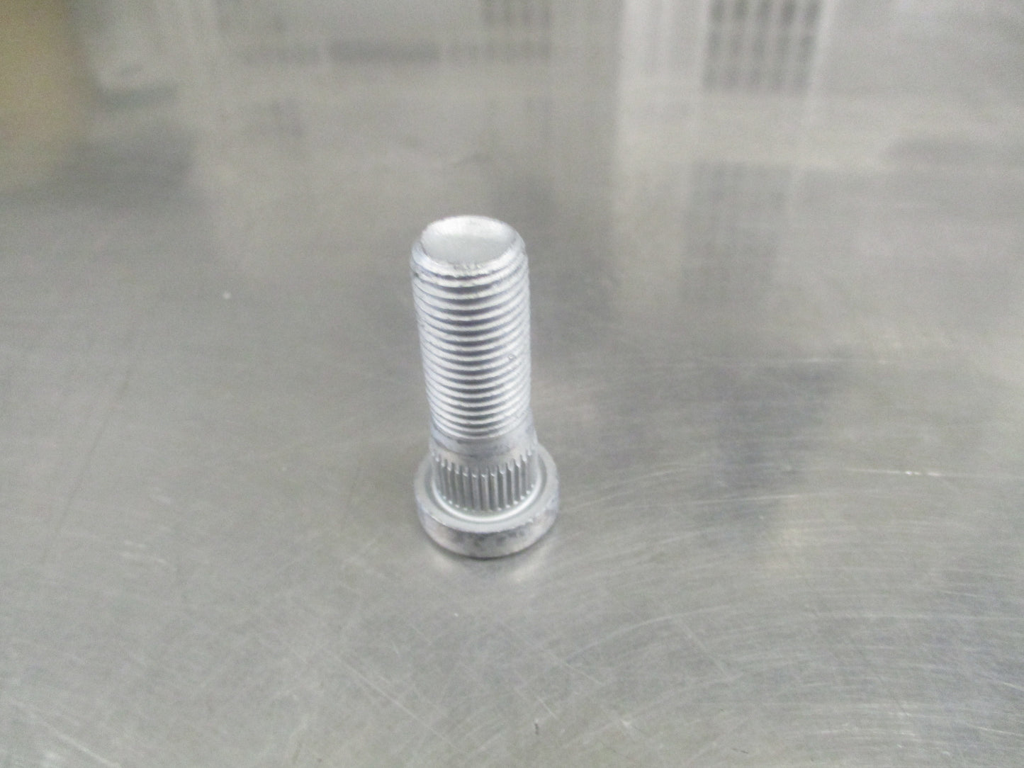 Nissan Versa Genuine Hub Bolt New Part