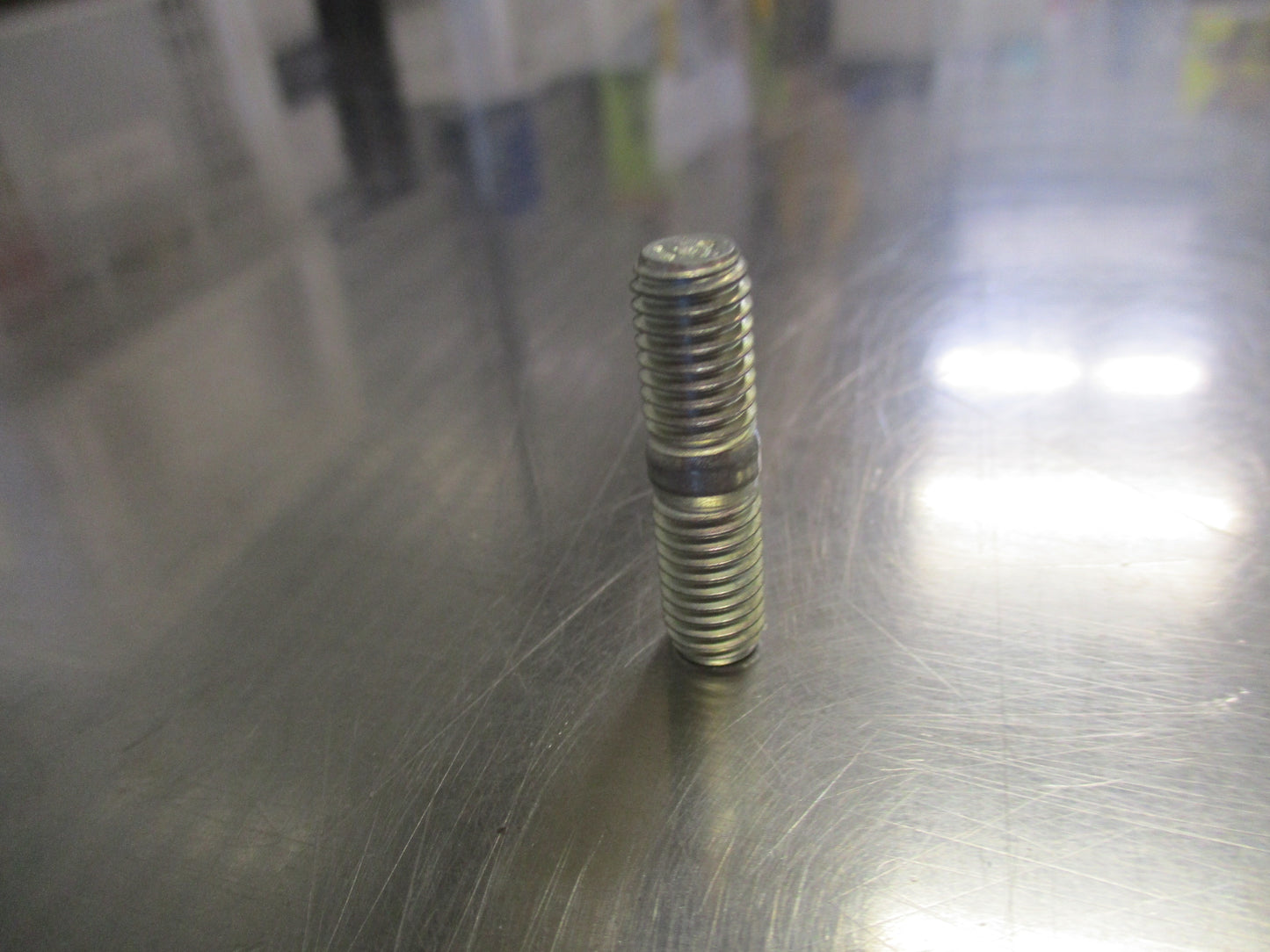Nissan Patrol ZD30 DDTI Genuine Stud New Part