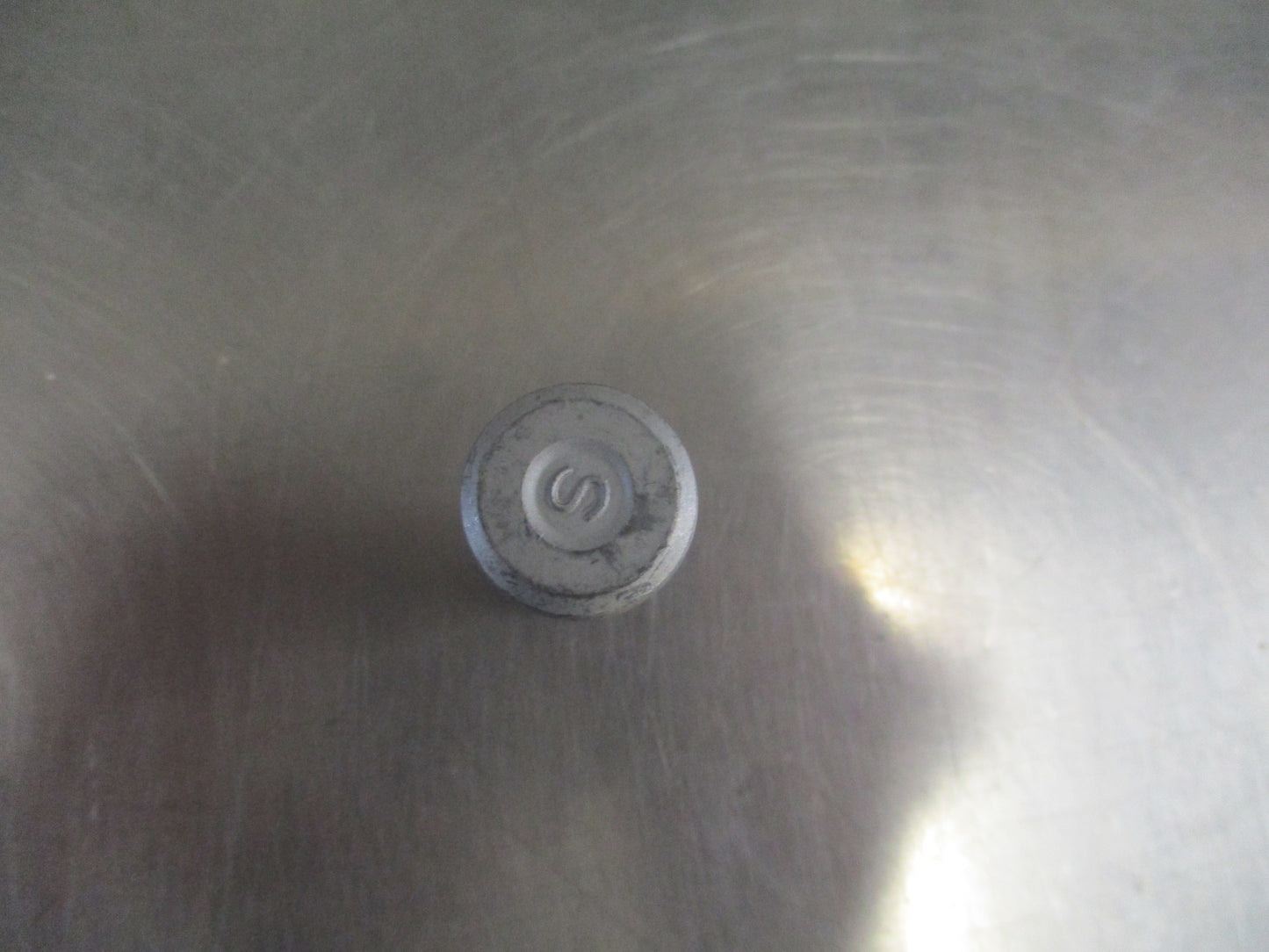 Nissan Versa Genuine Hub Bolt New Part