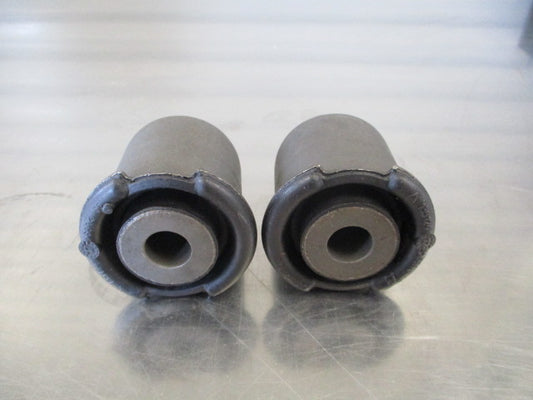 Land Rover Discovery 3/4 Genuine Front Lower Control Bush Pair New part