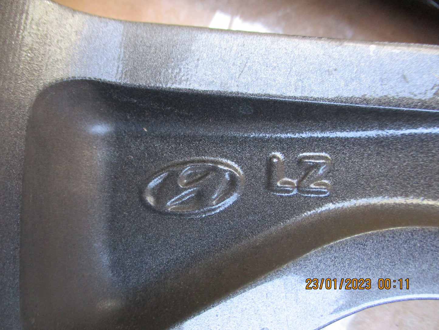 Hyundai Elantra Genuine Set of 4 Alloy Wheels 18-H2X7.5-J (No Centre Caps) Used Part