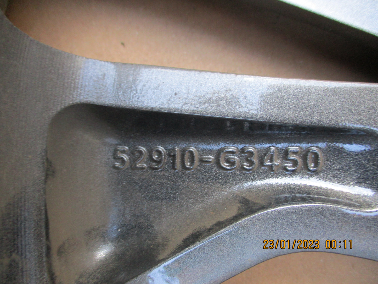 Hyundai Elantra Genuine Set of 4 Alloy Wheels 18-H2X7.5-J (No Centre Caps) Used Part