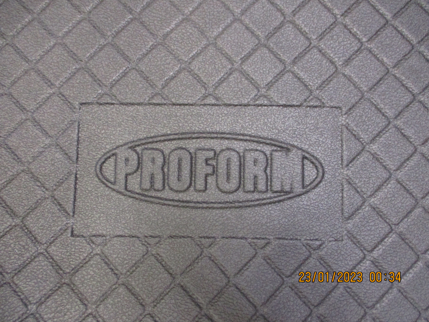 Bushranger Rear Cargo Rubber Mat Suits Toyota Kluger New Part