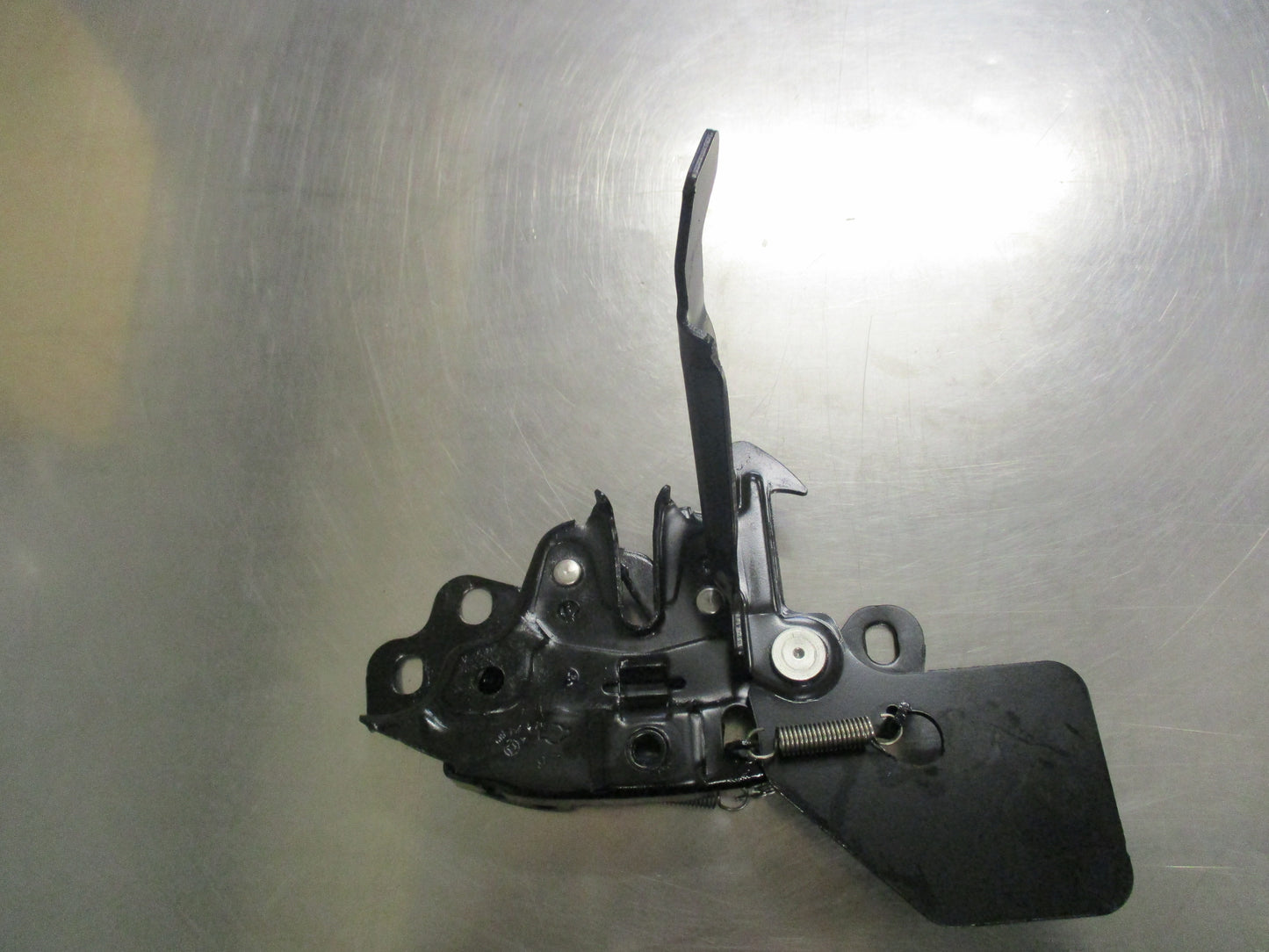Nissan Navara D23/NP300 Genuine Bonnet Latch New Part