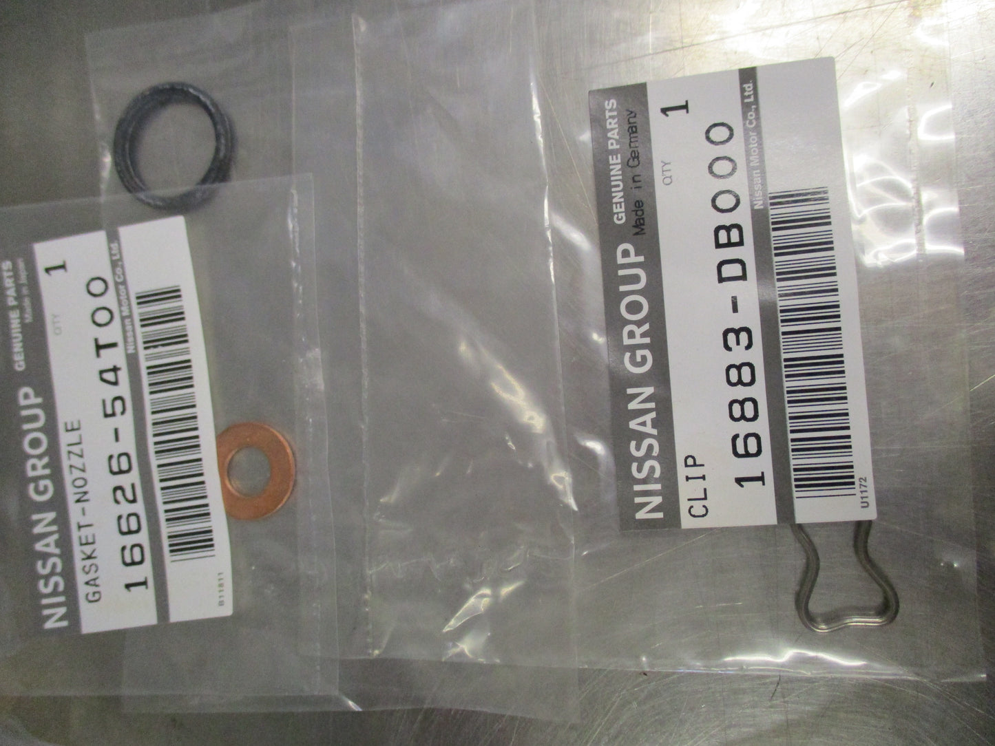 Nissan Y61 Patrol ZD30DTTI Genuine Common Rail Injector Set Of 4 New Part