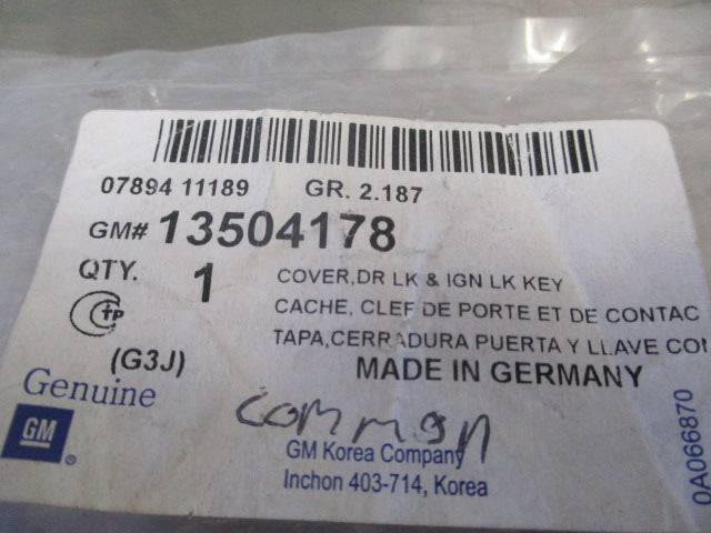 Holden Astra/Trax/Barina/Caprice Genuine Transmitter Cover New Part