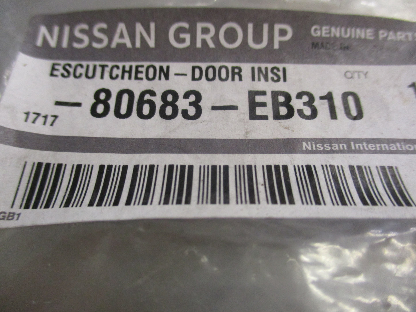 Nissan Navara Genuine Rear Inside Door Handle Pad L/H New Part