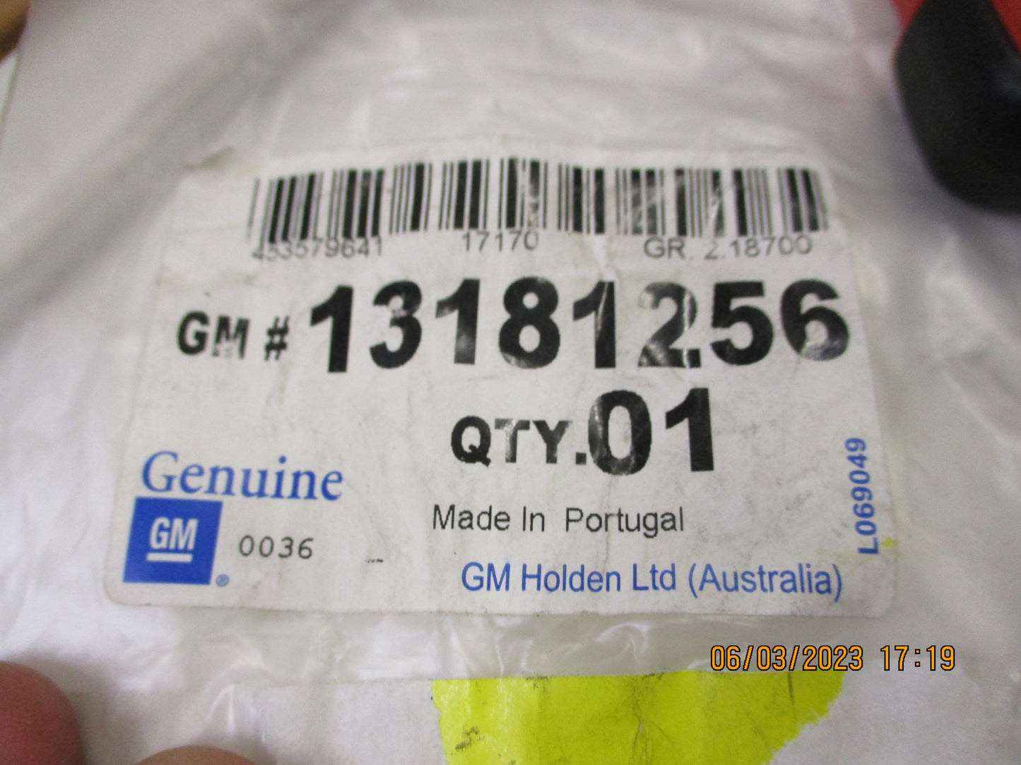 Holden Astra-Zafira Genuine Uncut Key New Part