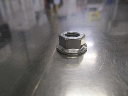 Ford Escape/Fiesta/Focus/Ranger/ Transit Genuine Brake Booster Mounting Nut New Part