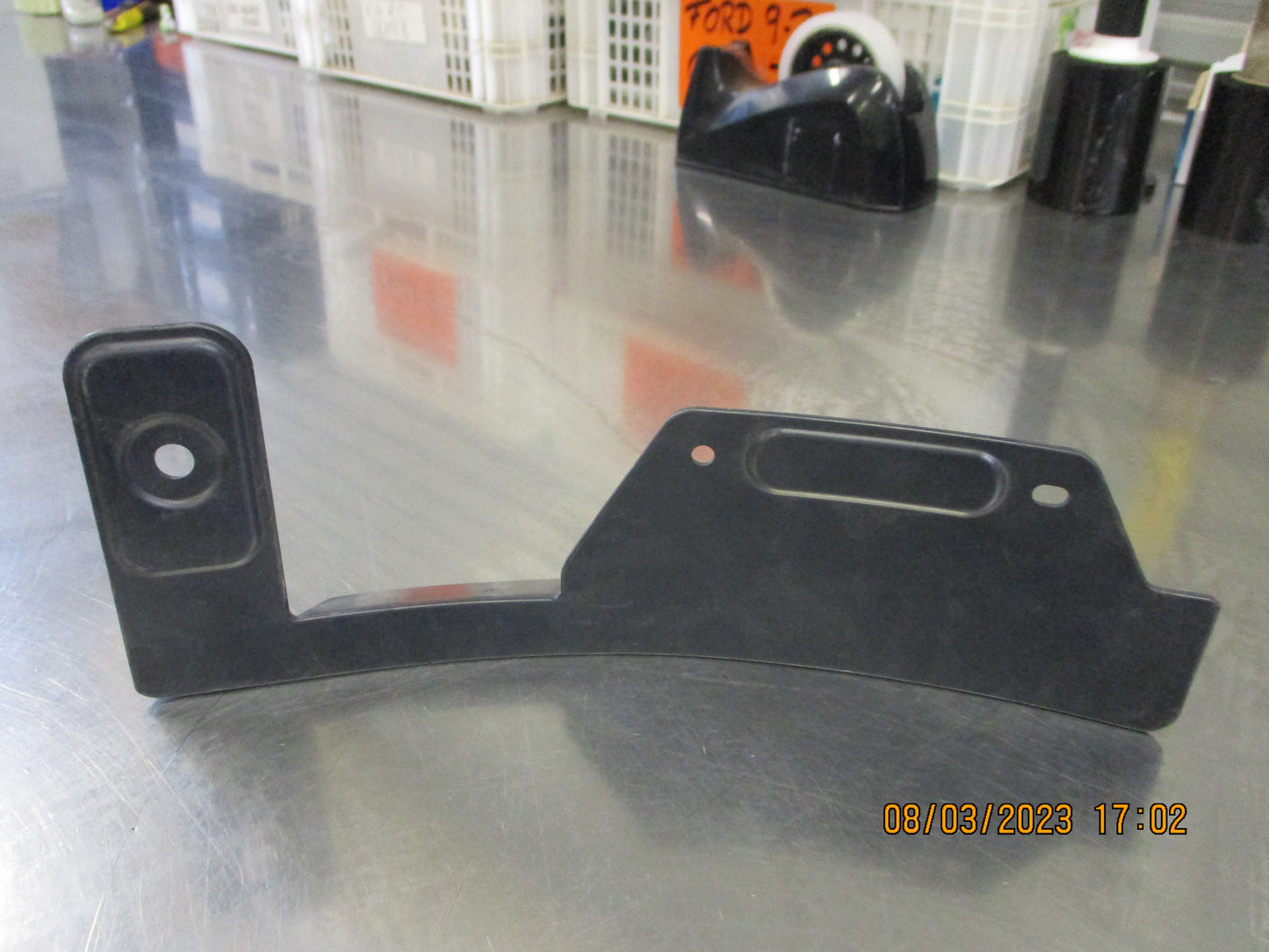 Toyota Kluger Genuine Right Hand Front Wheel Liner Extension New Part