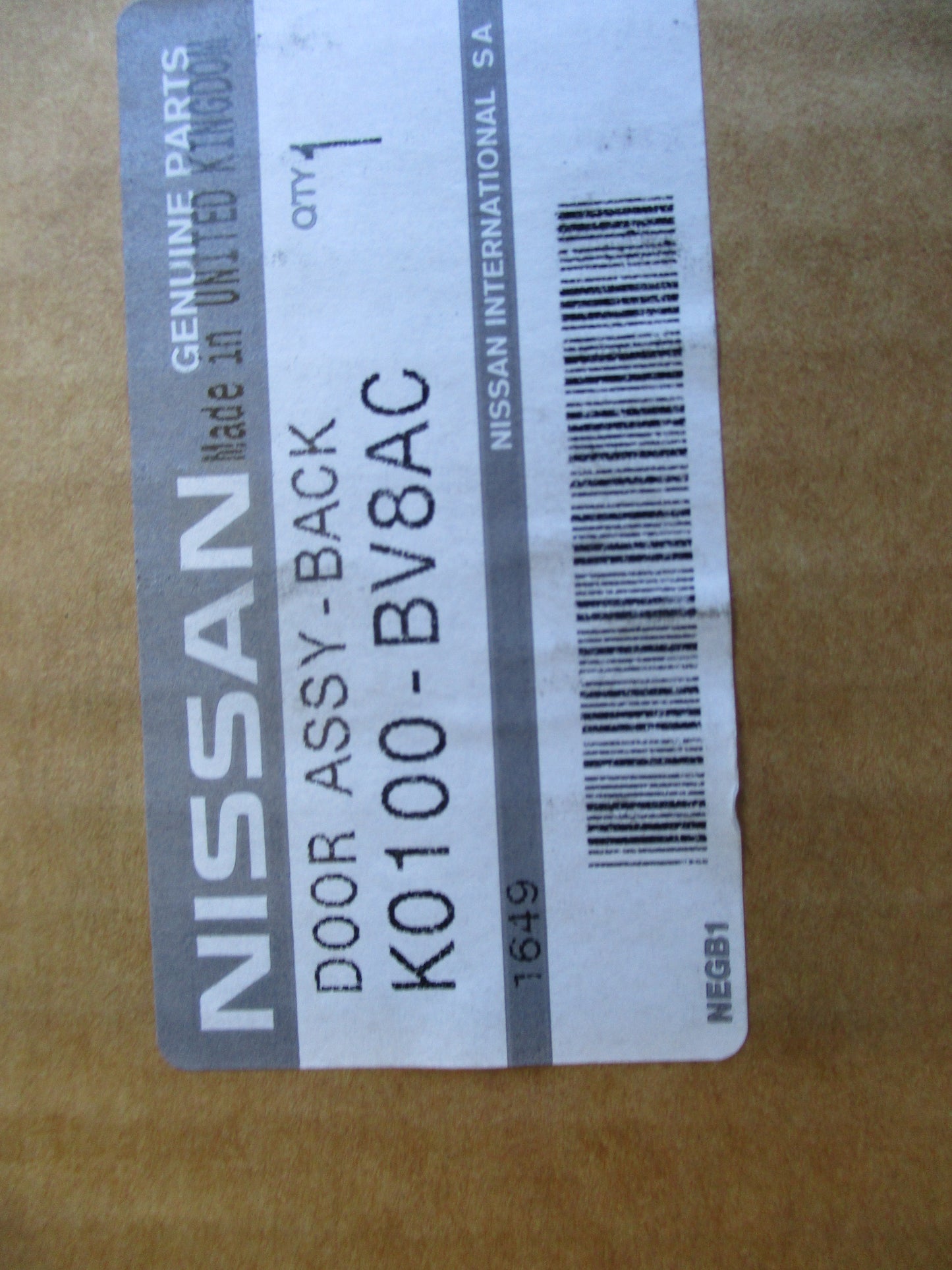 Nissan F15 Juke Genuine Rear Liftgate Tailgate New Part