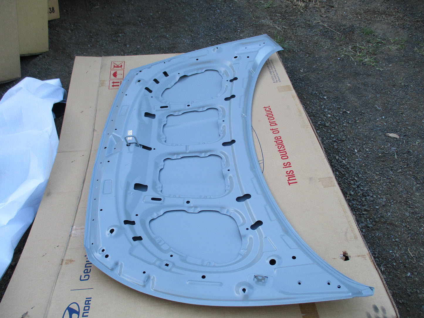 Hyundai Accent Genuine Bonnet Assembly Panel New Part