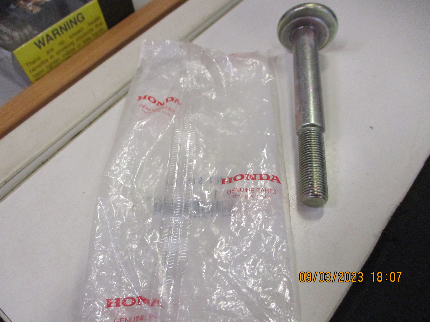 Honda CR-V/Civic Genuine Trailing Arm Bolt Adjust New Part