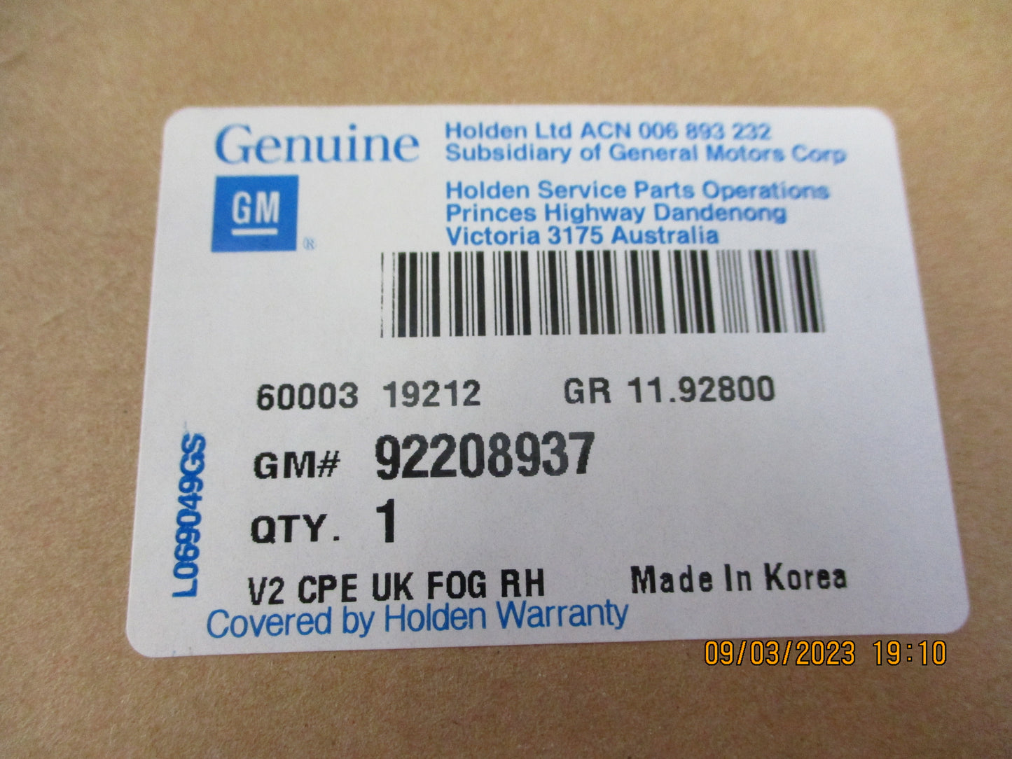 Holden VZ Monaro-Calais-Berlina-SVZ Genuine Right Hand Front Fog Light New Part