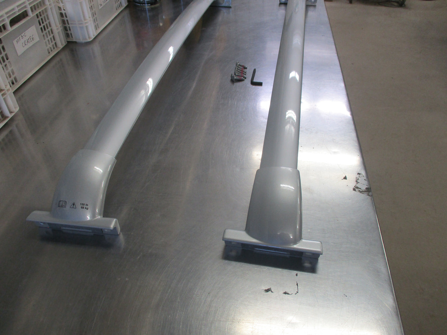 Nissan Pathfinder Genuine Roof Rack Cross Bar Kit New Part