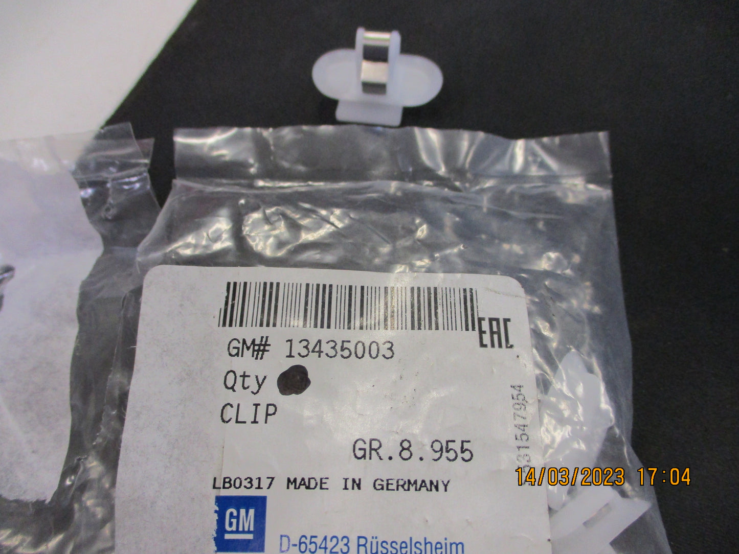 Holden Commodore Genuine Rear Trim Clip New Part