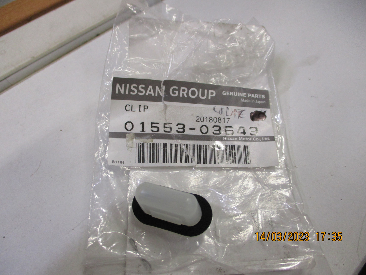 Nissan Patrol Genuine Door Sill Plate Clip New Part