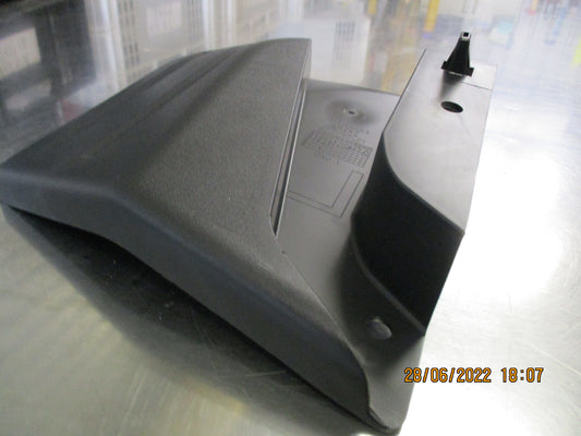 Chevrolet Silverado/ GMC Sierra Genuine Rear Driver Side Front Tire Air Deflector New Part