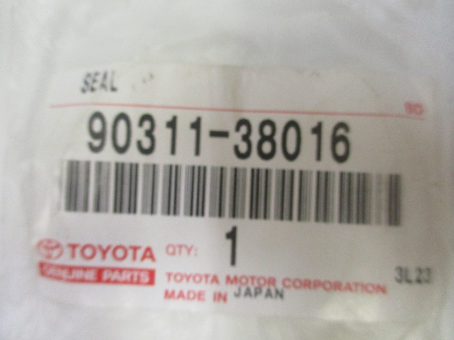 Toyota 4Runner/Hilux Genuine Transfer Output Shaft Type T Oil Seal New Part