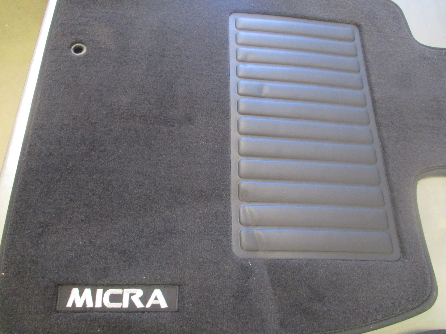 Nissan Micra K13 Genuine Carpet Floor Mat Set New Part
