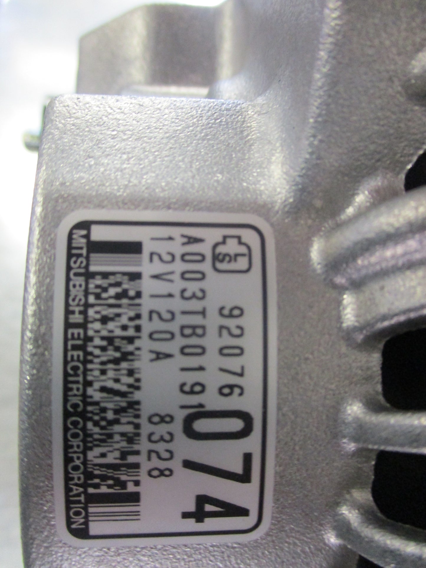 Holden VT-VX-VY V6 Commodore Genuine V6 Alternator New Part