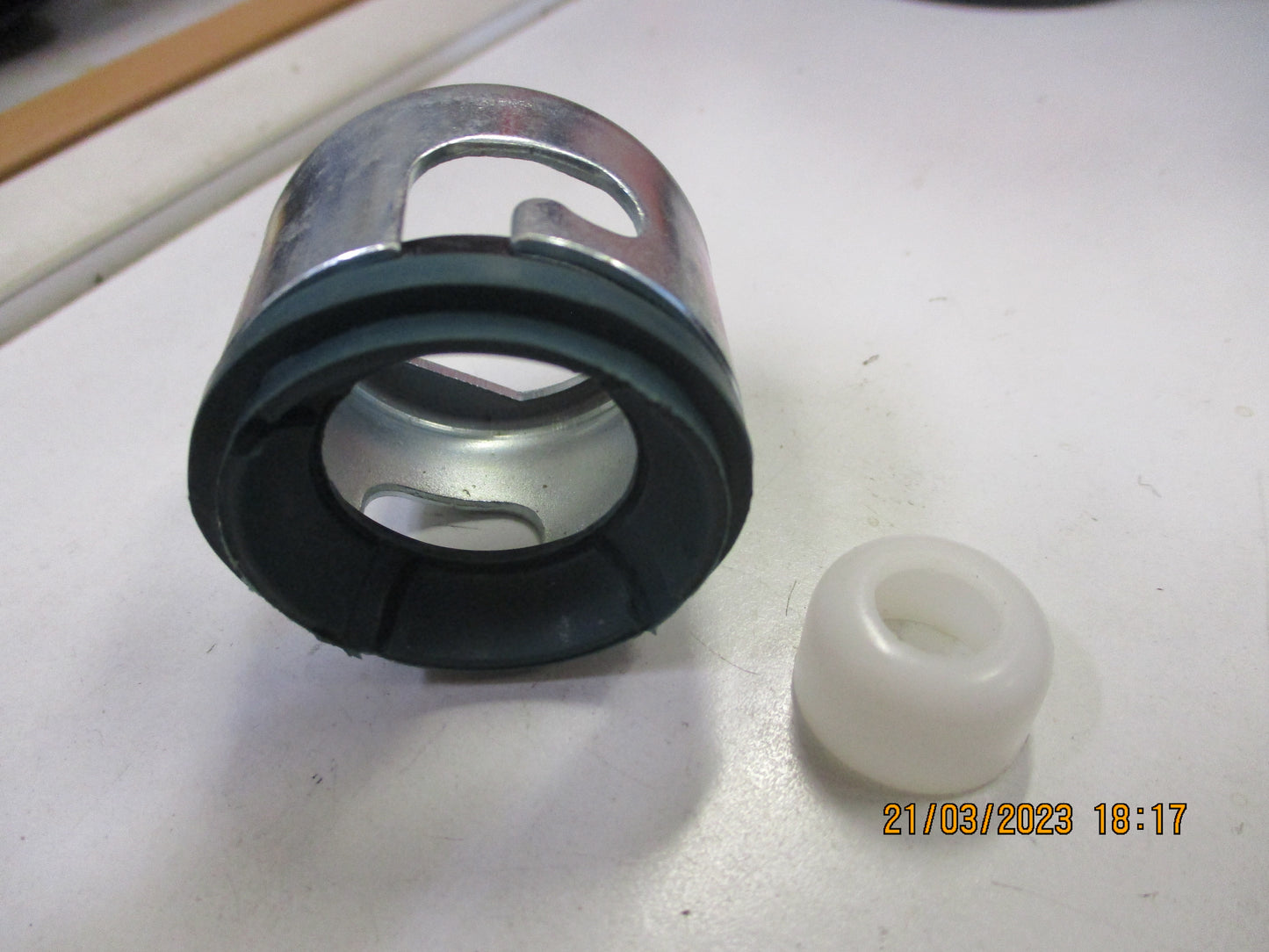 Tiger Gear Shift Bush Kit Suits Toyota Hilux LN50 YN50 RN50 LN55 LN65 New Part