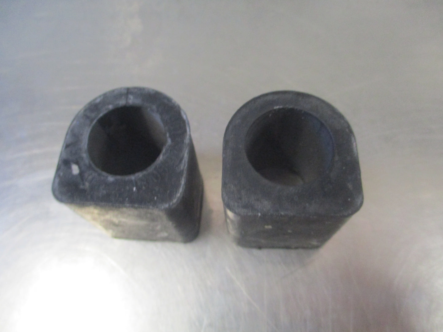 Mercedes Benz Sprinter Genuine Stabilizer Bushing Pair New Part