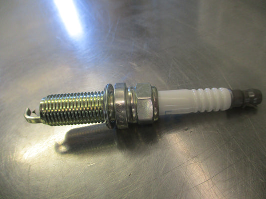 Nissan Tiida Genuine Spark Plug New Part