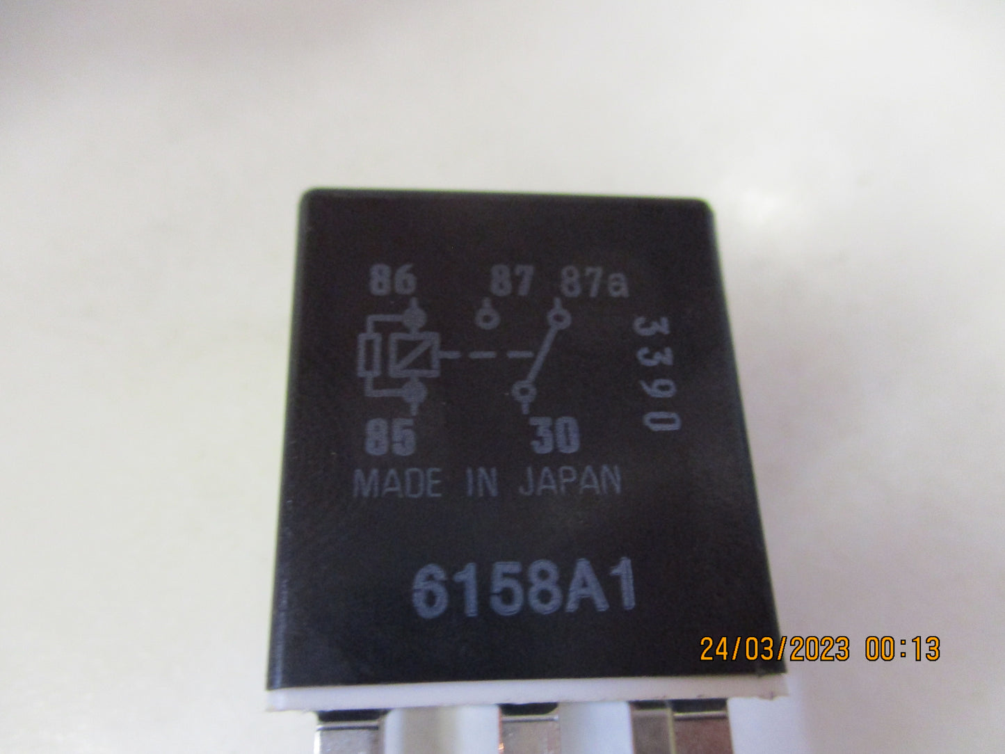 Holden Genuine Windscreen Wiper Motor Relay New Part