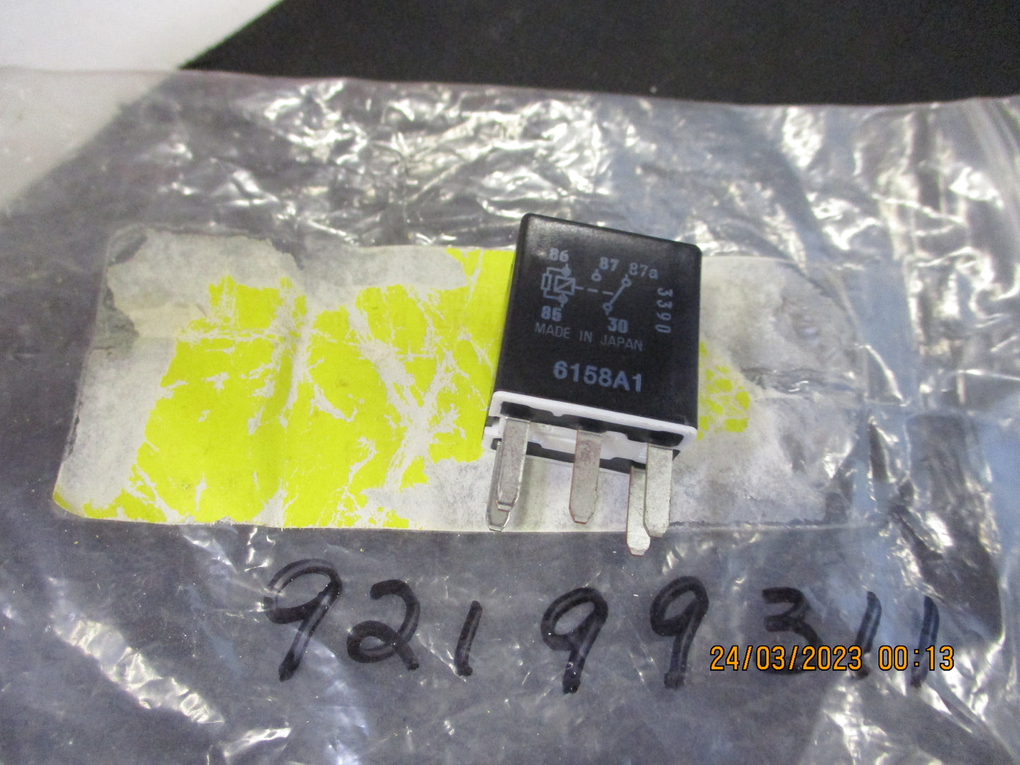 Holden Genuine Windscreen Wiper Motor Relay New Part