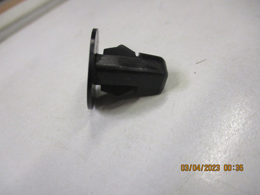 Toyota Celica-Camry-Corolla Rav4 Genuine Guard Liner Clip/Grommet New Part