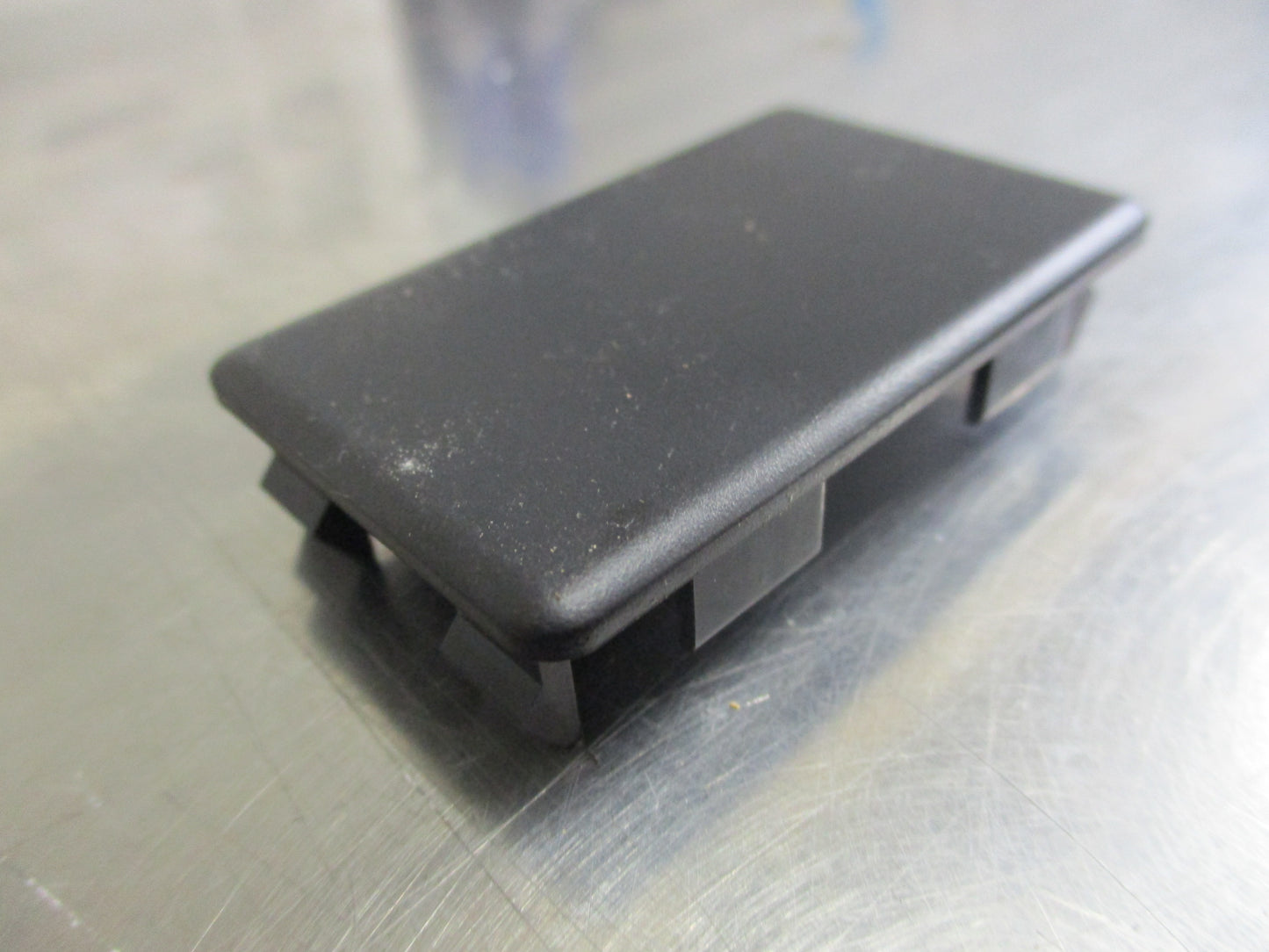 Nissan D40 Navara/Pathfinder Genuine Switch Hole Plug New Part