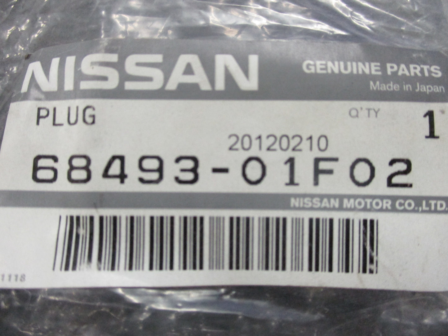 Nissan D40 Navara/Pathfinder Genuine Switch Hole Plug New Part