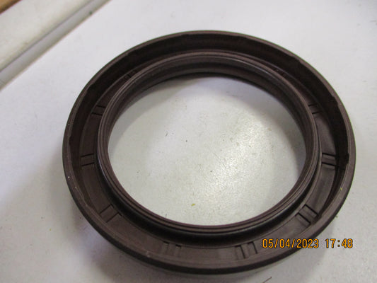 Toyota Genuine Left Hand Front Drive Shaft Seal New Part