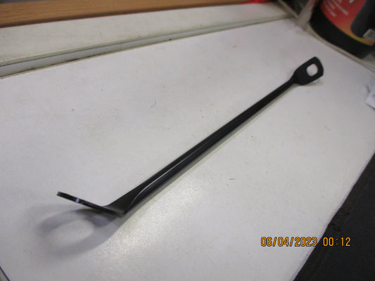 Nissan D22 Genuine Left Hand Front Guard Stay New Part