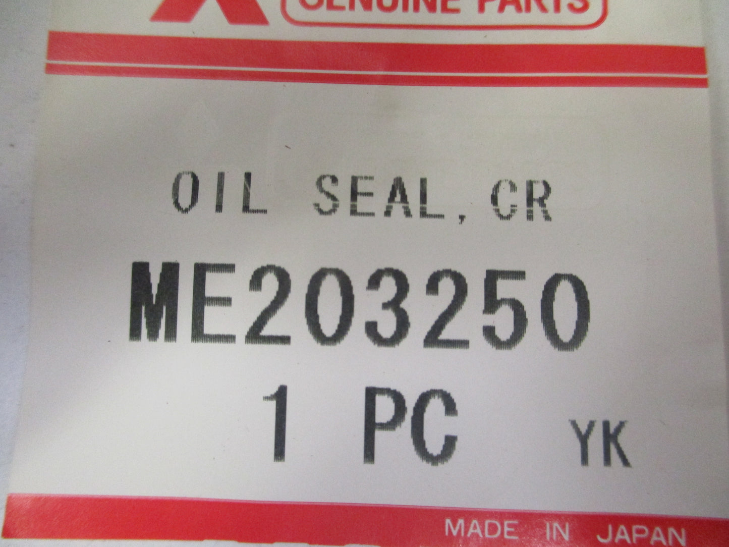 Mitusbishi Triton/Pajero Genuine Rear Crankshaft Oil Seal New Part