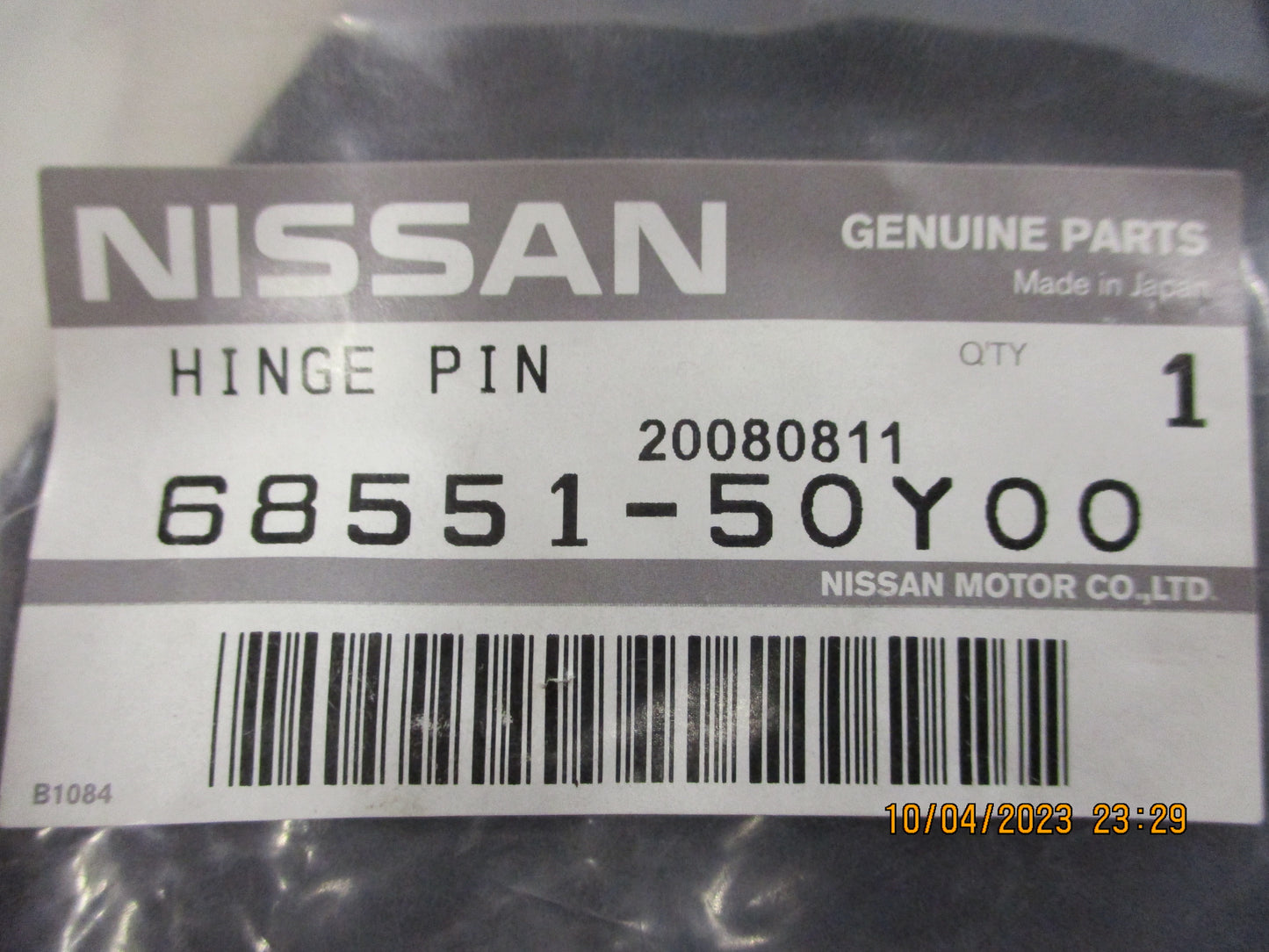 Nissan D22 Navara-Maxima-Patrol Y61-X-Trail-Pulsar Genuine Glove Box Hinge Pin New Part