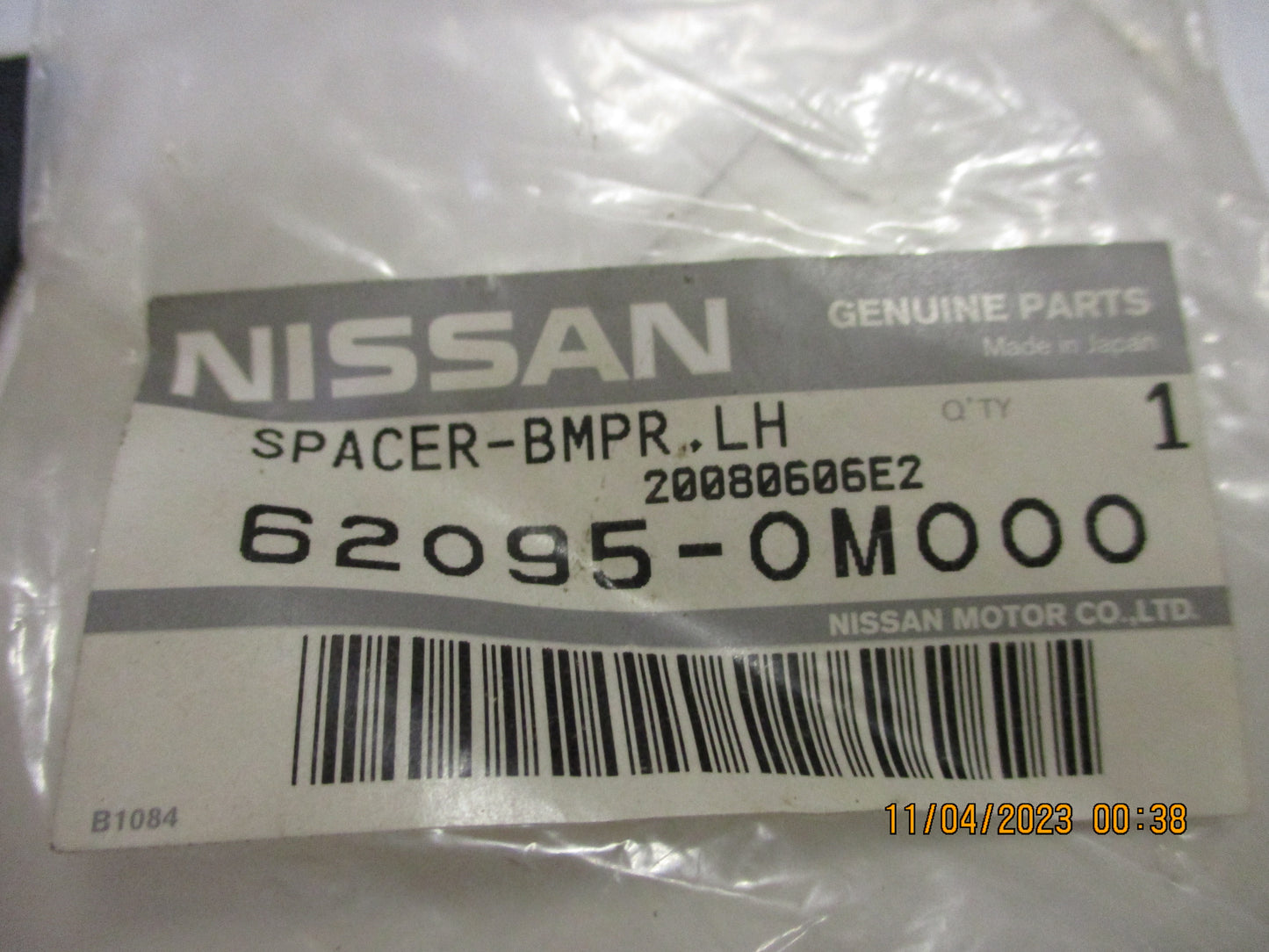 Nissan Pulsar Genuine Left Hand Bumper Spacer New Part