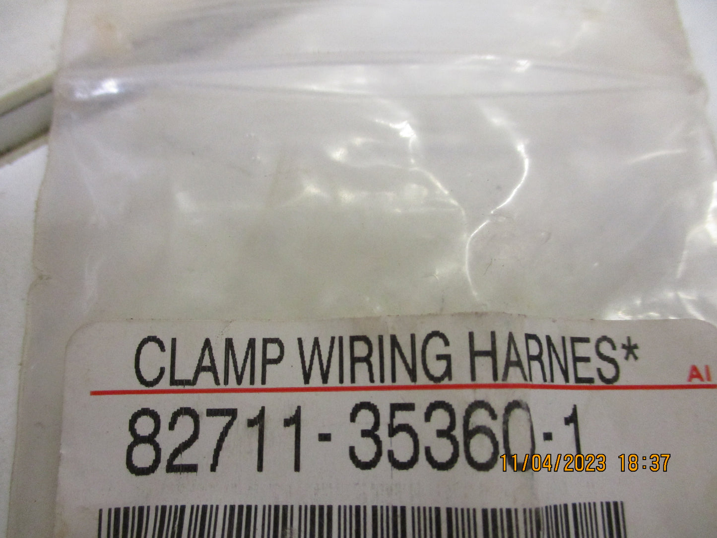 Toyota Landcruiser-Prado-4Runner-FJ Cruiser Genuine Wiring Harness Clamp New Part