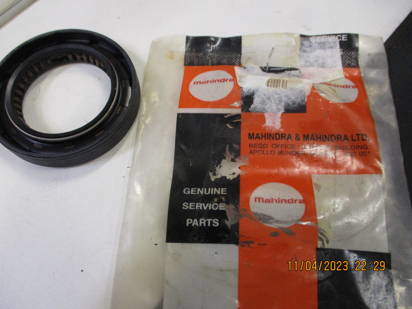Mahindra Pickup Genuine Transfer Case Rear Out Put Seal New Part