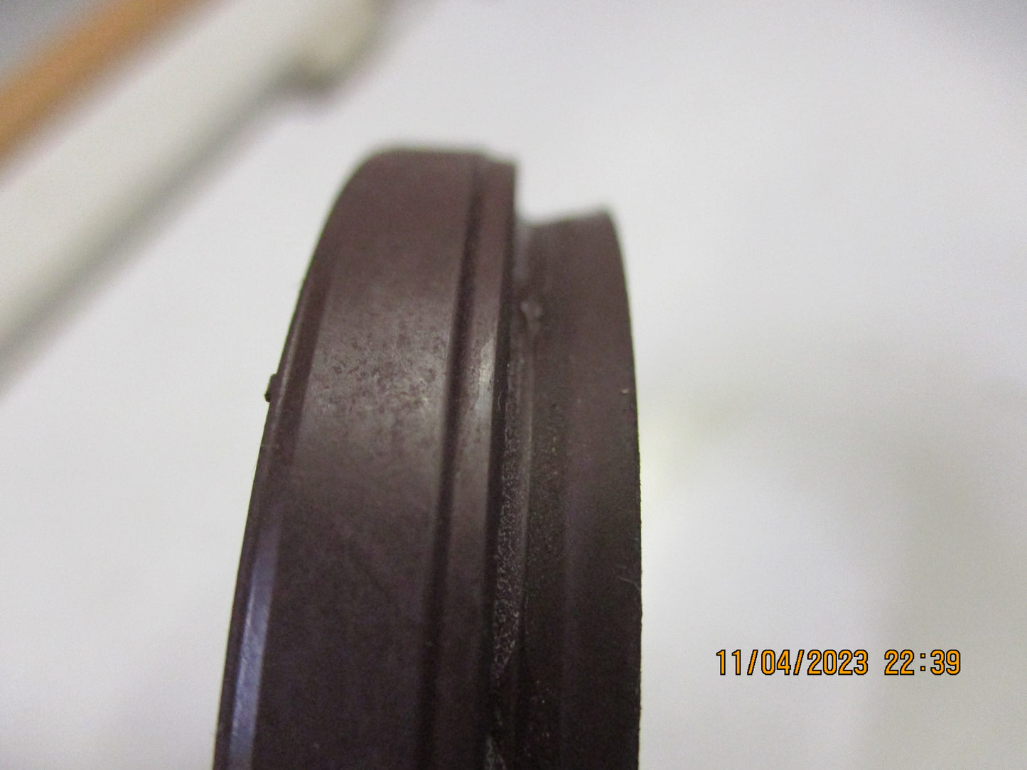 Toyota Prado-FJ Cruiser-Hilux-Surf Genuine Rear Transfer Case Out Put Seal New Part