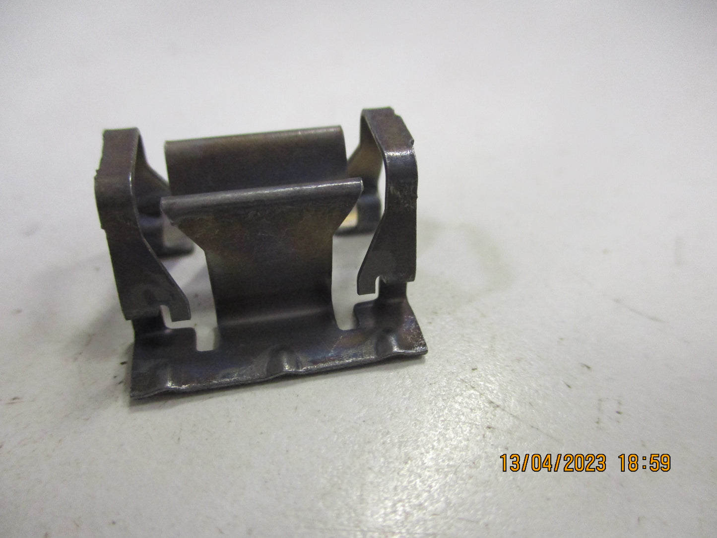 Mercedes Benz C-Class Genuine Door Trim Clip New Part