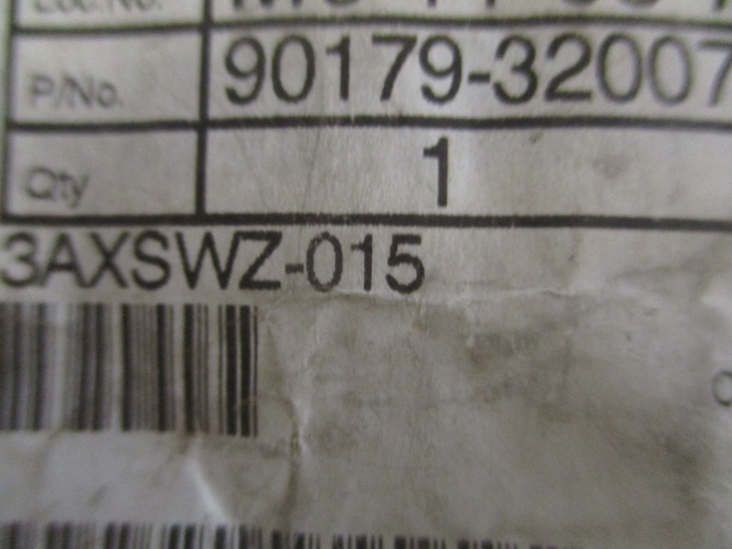 Toyota Landcruiser Genuine Left Hand Front Axle Shaft Nut New Part